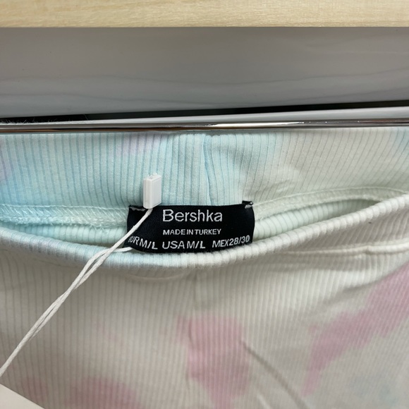 NWT! BERSHKA Tie Dye Ribbed Biker Shorts! - Picture 2 of 3